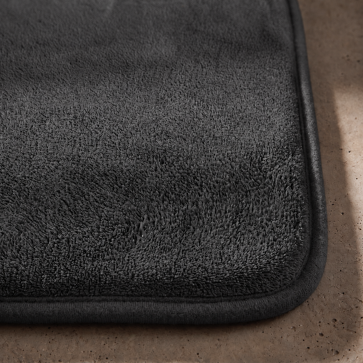Tapis de bain d'angle absorbant