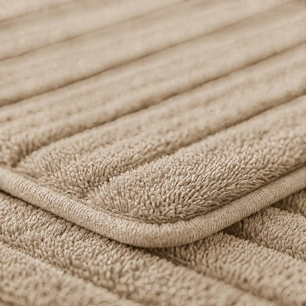 Set de 3 tapis de bain à mémoire de forme rayé