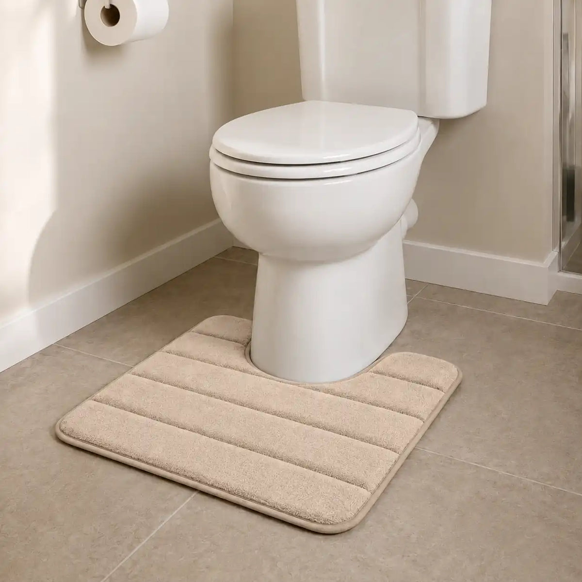 Tapis de WC à mémoire de forme moelleux